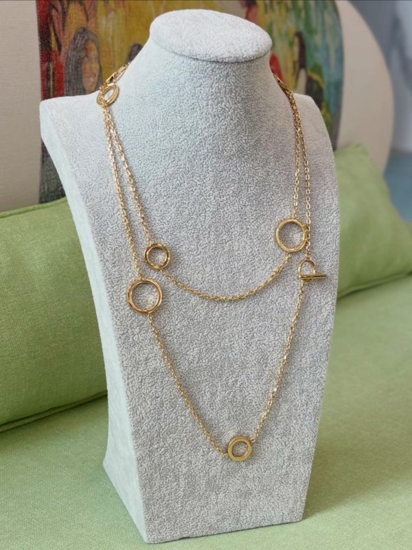 Long necklace