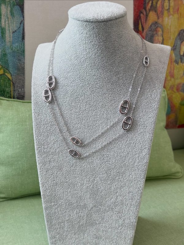 Long necklace