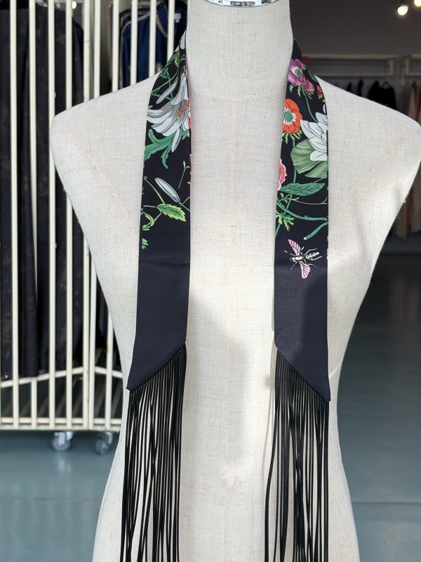 Bag scarf