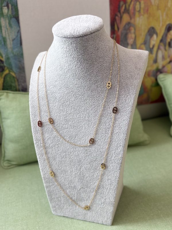 Long necklace