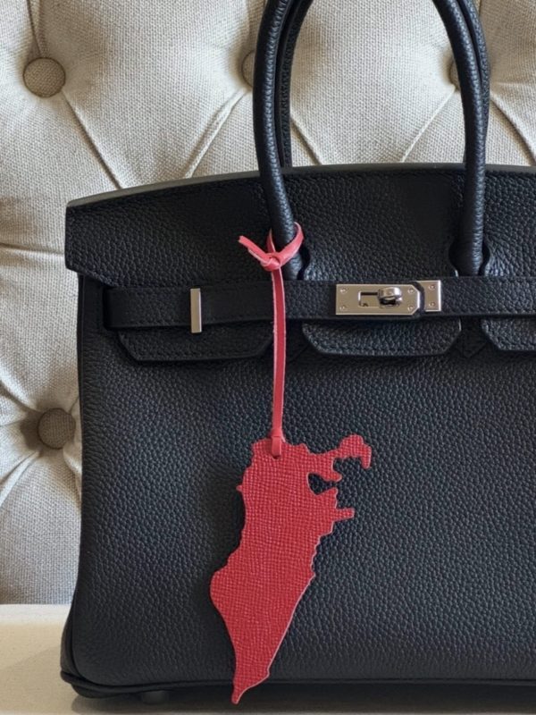 Bahrain map charm