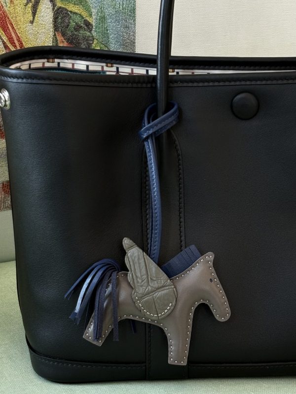 Horse charm